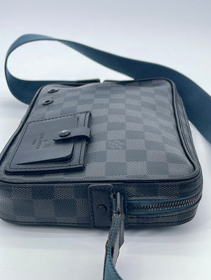 PRELOVED Louis Vuitton Damier Graphite Alpha Crossbody Bag CA1199 0405 –  KimmieBBags LLC