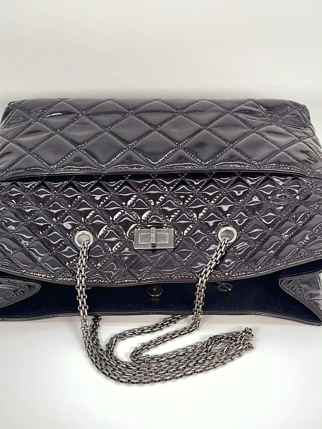 Preloved CHANEL Black Matelasse Leather Crossbody Bag 1713638 060523 $ –  KimmieBBags LLC
