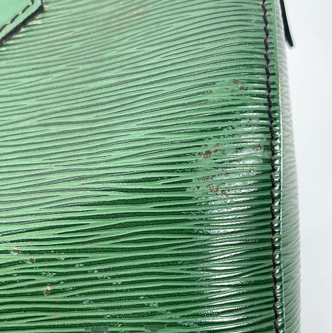 Speedy 25 Green Epi Leather Bag