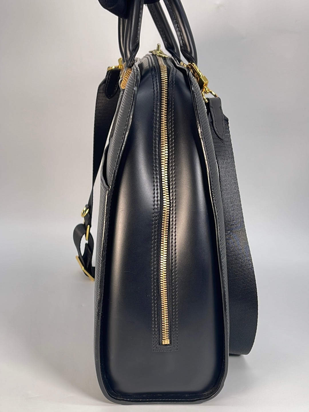 Vintage Louis Vuitton Black Epi Leather Sorbonne Briefcase Bag TH0062 012423
