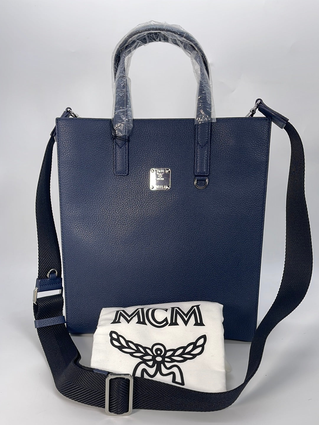 PRELOVED MCM Blue Leather Portuna Tote Shoulder Bag 1024J 021523