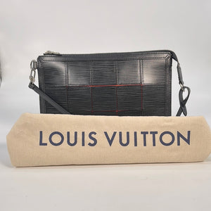 Preloved Louis Vuitton Black Epi Leather Delmonico Pochette Bag FL009 021023
