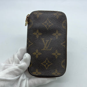 Louis Vuitton Vintage Key Pouch for Sale in Portland, OR - OfferUp