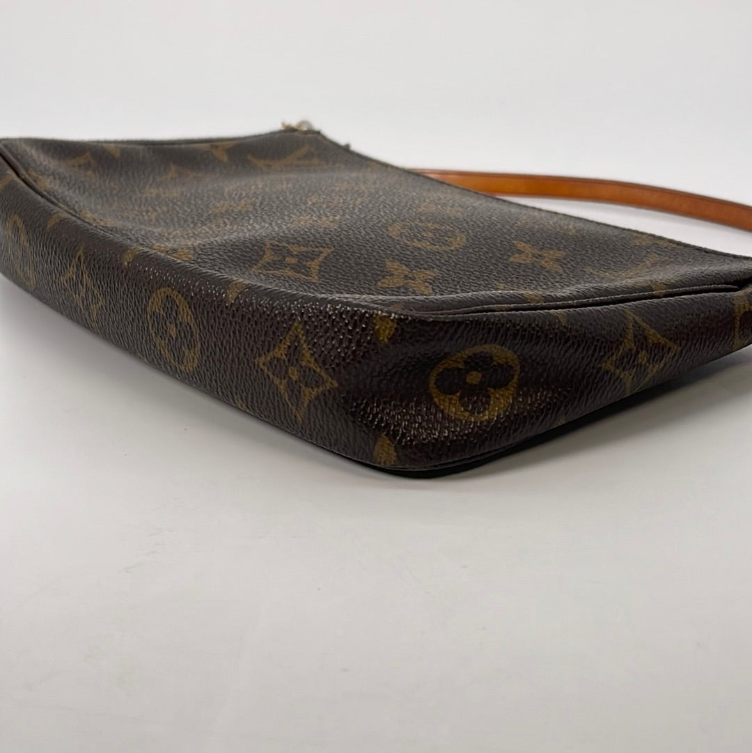 BAG, Louis Vuitton, Pochette Métis, M44875. Miscellaneous - Miscellaneous -  Auctionet