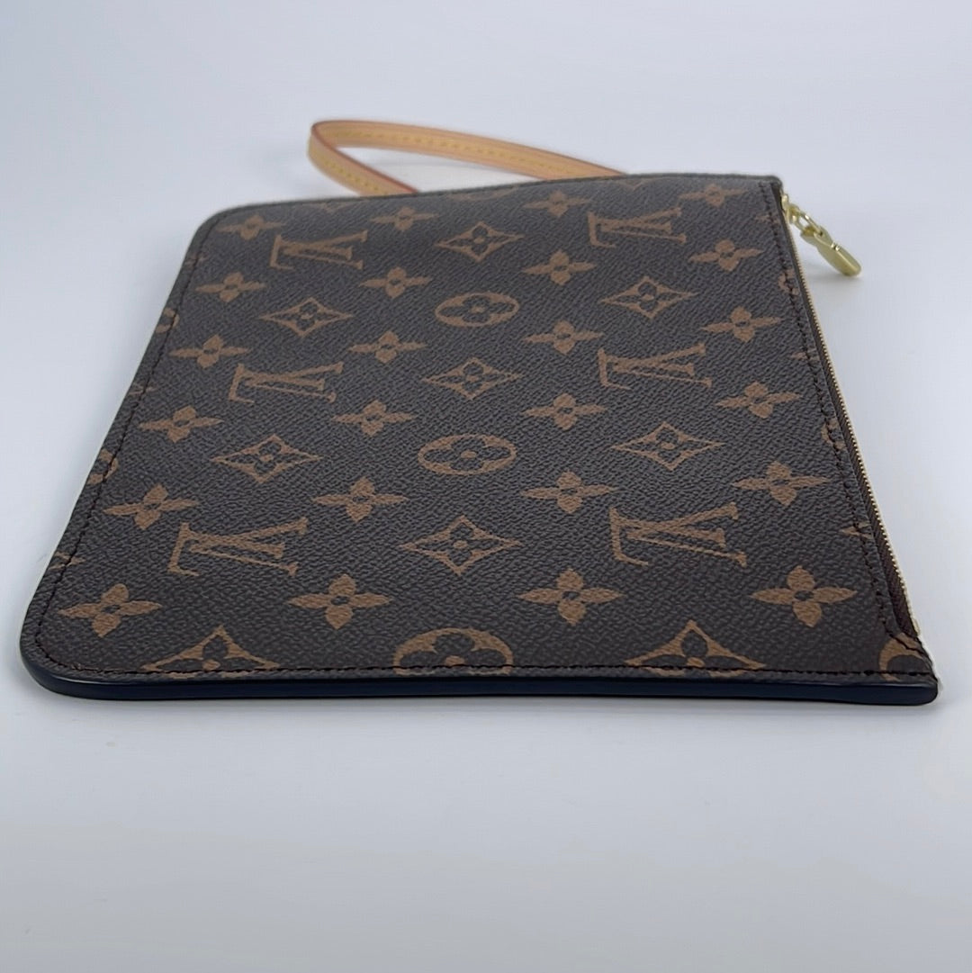 Louis Vuitton Neverfull With Pouch - 36 For Sale on 1stDibs
