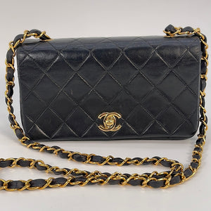 Vintage CHANEL Black Quilted Lambskin Mini Full Flap Bag 1256328
