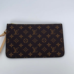 Preloved Louis Vuitton Neverfull Pouch GM Monogram Pouch with Tan Interior TJ1221 031423