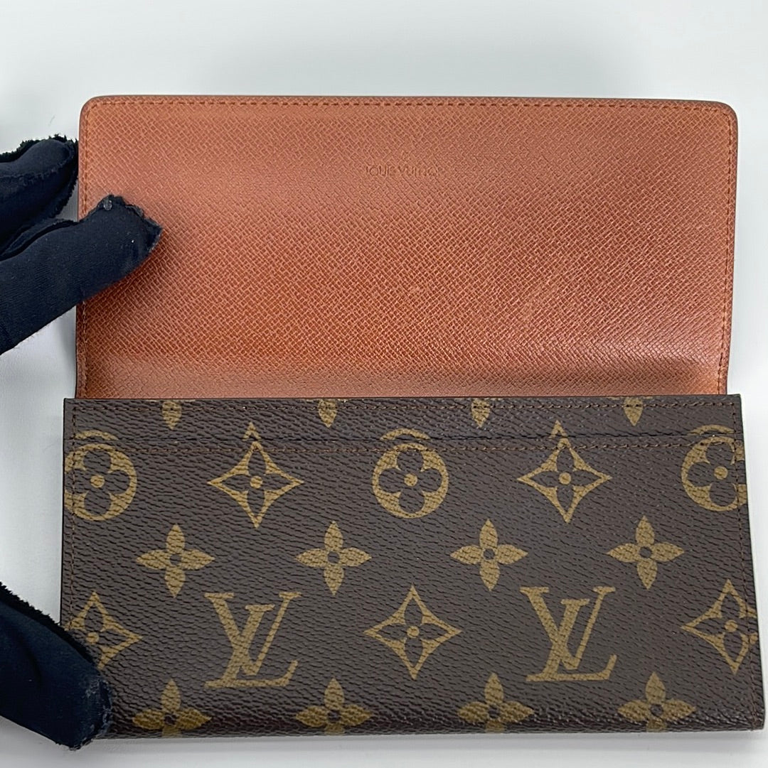 Authenticated used Louis Vuitton Portomonet Vier Cult Credit Wallet W Monogram M61660 8904, Women's, Size: (HxWxD): 10cm x 11cm x 2cm / 3.93'' x 4.33