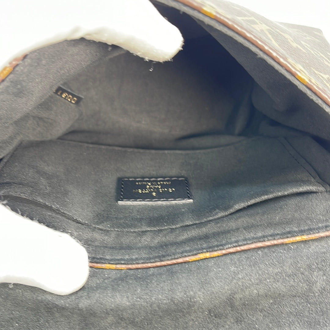 Louis Vuitton Coqulicot Monogram Locky BB Bag – The Closet