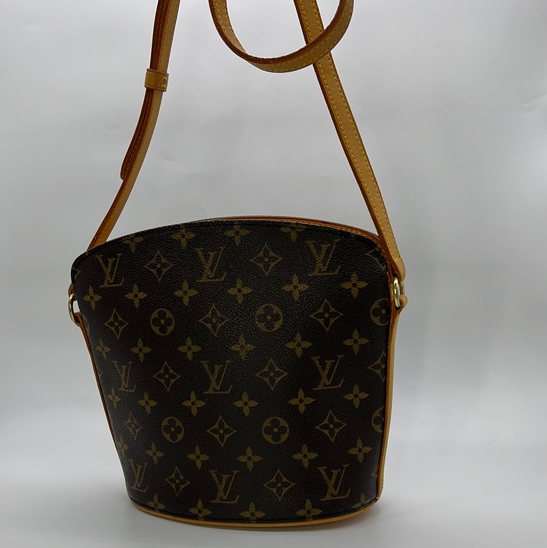 Vintage Louis Vuitton Monogram Canvas Drouot Crossbody Bag LM0015 012223