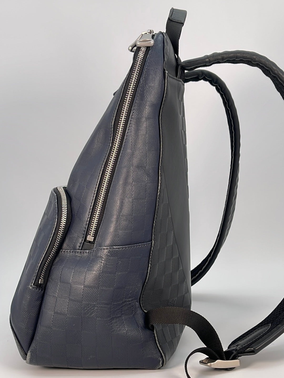 Louis Vuitton Damier Infini Avenue Backpack Louis Vuitton | The Luxury  Closet