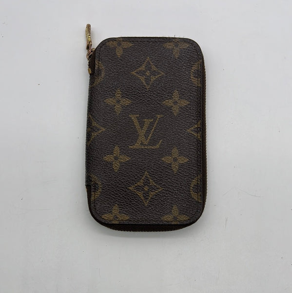 Vintage Louis Vuitton Monogram 6 Key Holder - AWL2395 – LuxuryPromise