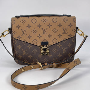 Preloved Louis Vuitton Pochette Metis Monogram Canvas Bag SD2199 06212 –  KimmieBBags LLC