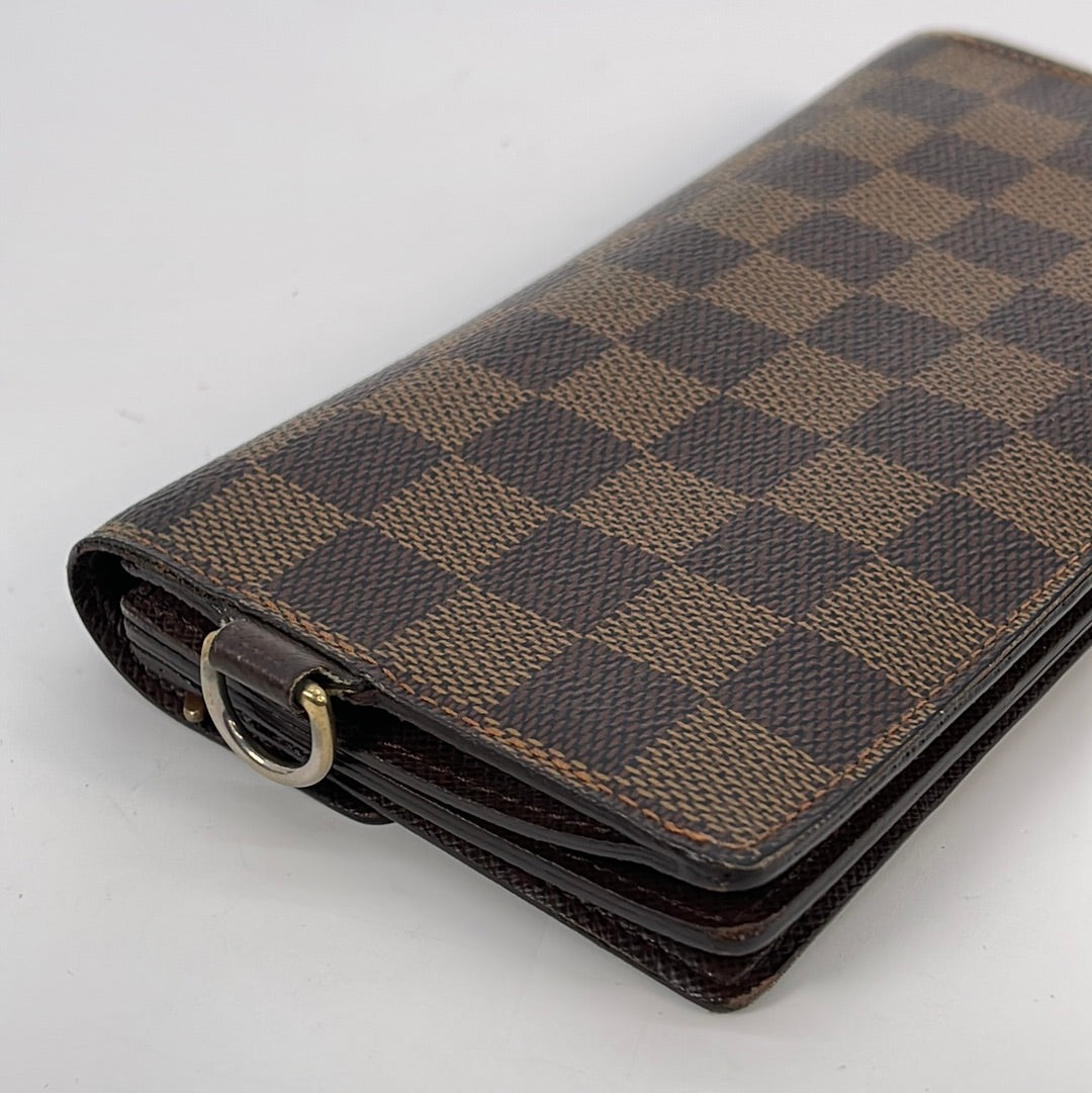 Louis Vuitton Accordion Wallet Taiga Leather at 1stDibs