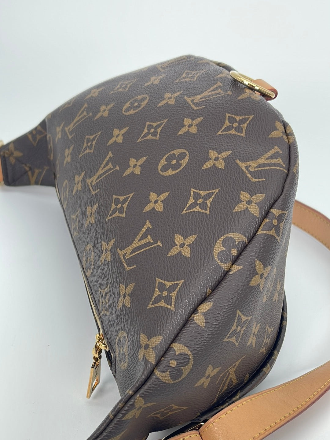 Louis Vuitton Bag SKU: B208 Material: Cow Leather + Monogram