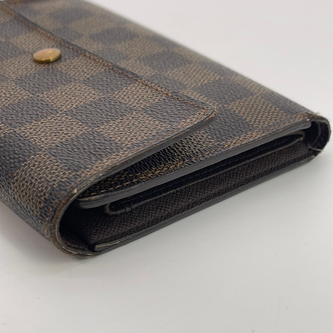 Louis Vuitton Yellow Epi Porte Tresor Wallet ○ Labellov ○ Buy and Sell  Authentic Luxury