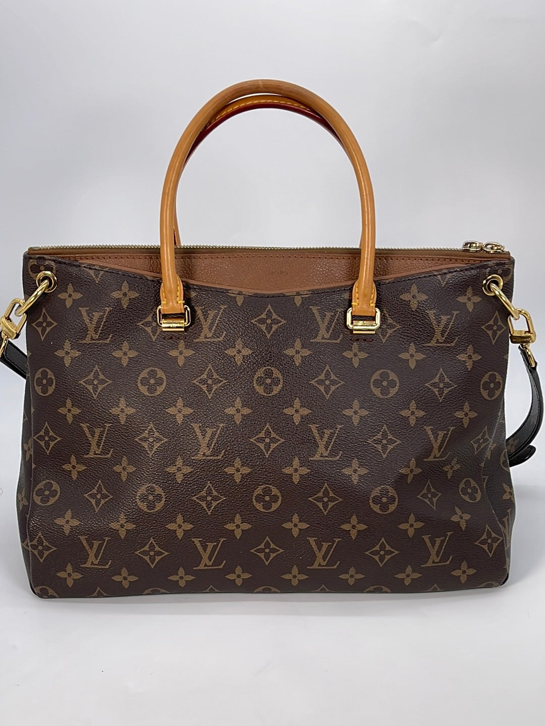 PRELOVED Louis Vuitton Pallas MM Monogram Bag CA4123 022023 – KimmieBBags  LLC