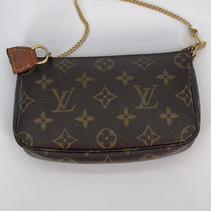 Preloved Louis Vuitton Mini Accessories Pochette Monogram Bag