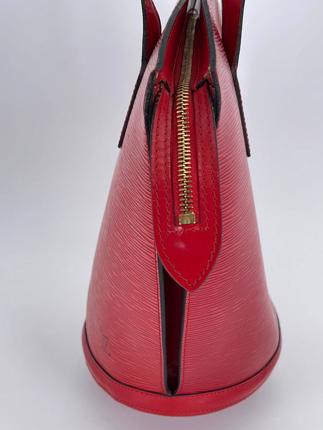 PRELOVED Louis Vuitton Saint Jacques GM Red Epi Leather Shoulder Bag A –  KimmieBBags LLC