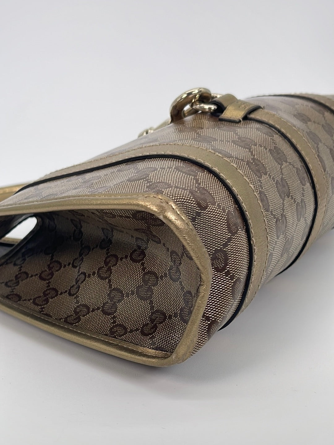 Preloved Gucci GG Coated Canvas Joy Crystal Shoulder Bag 203495497717 032123