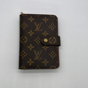 Louis Vuitton Small Wallet Bifold Monogram Men Used Condition