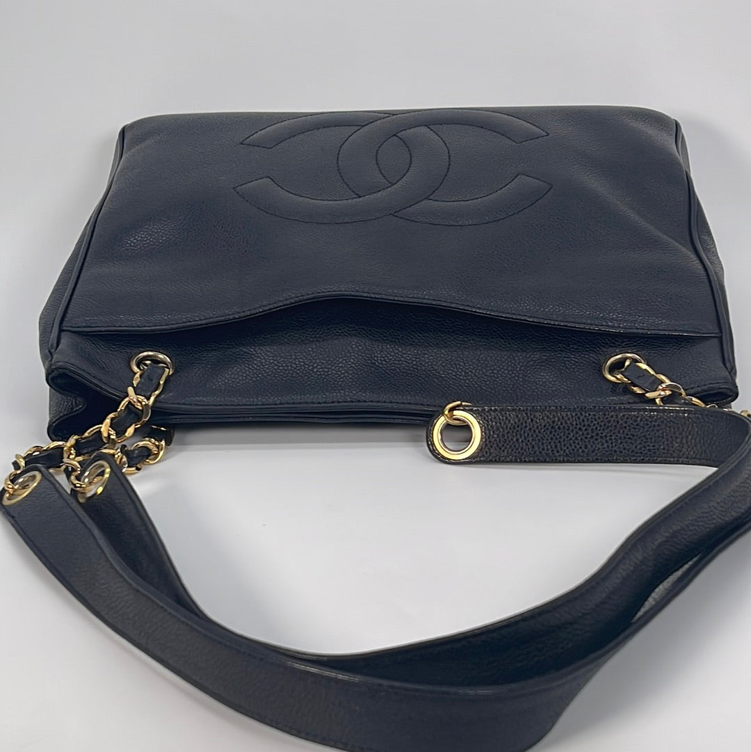 Chanel Vintage caviar bag