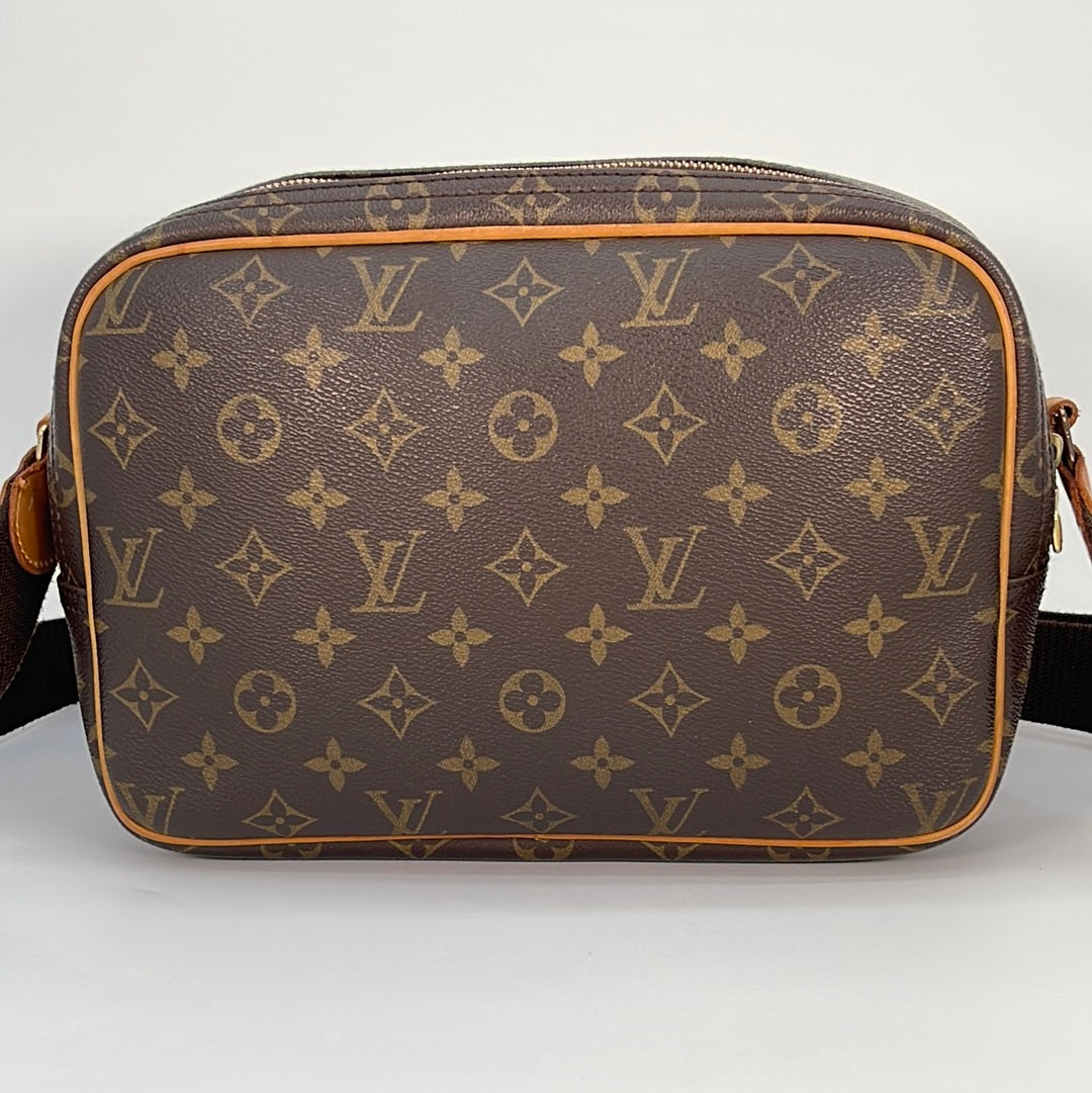 Louis Vuitton Monogram Reporter PM Crossbody Bag Vintage M45254 – Timeless  Vintage Company