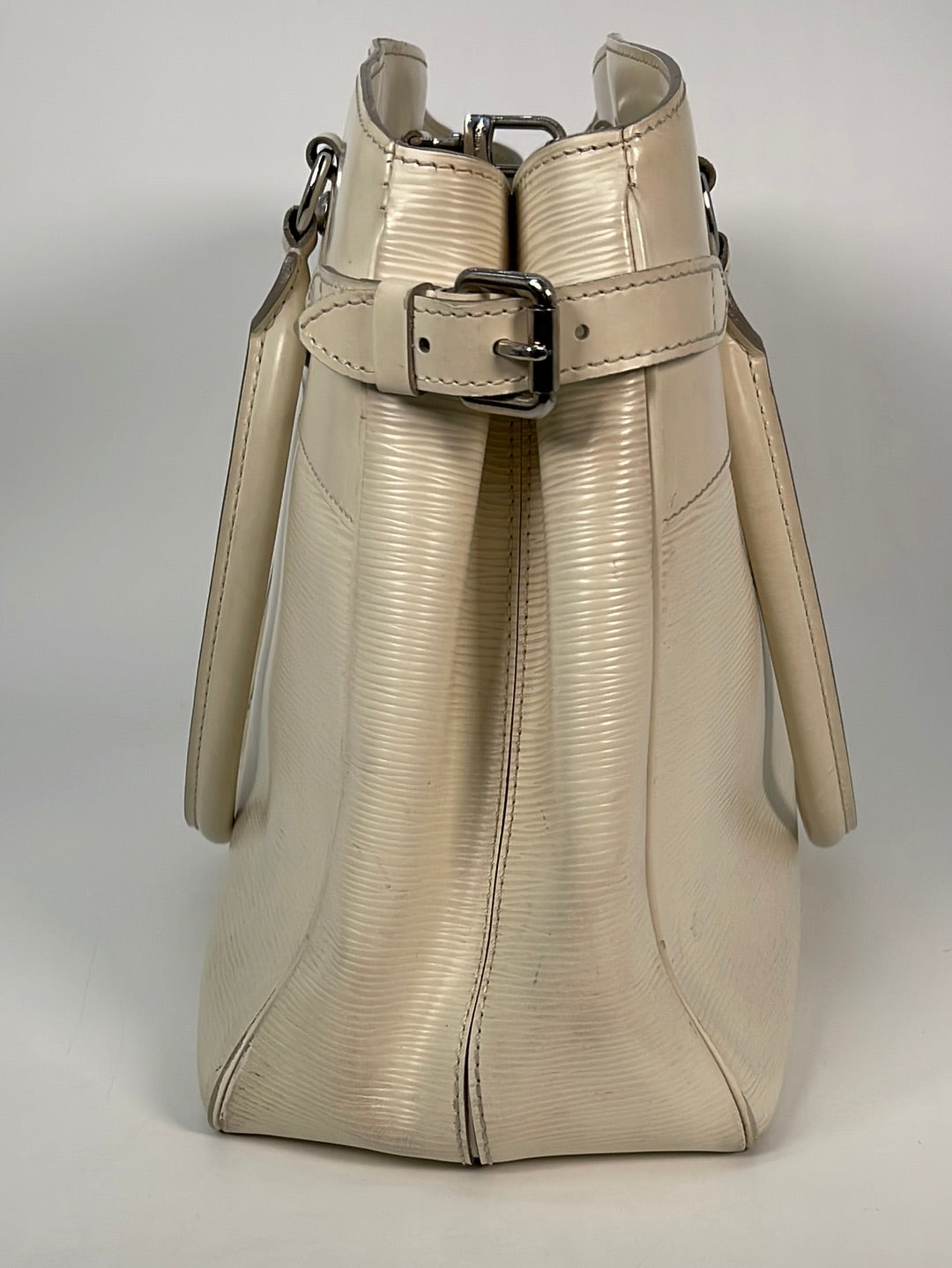 Louis Vuitton // Brown Monogram Favourite MM Shoulder Bag – VSP