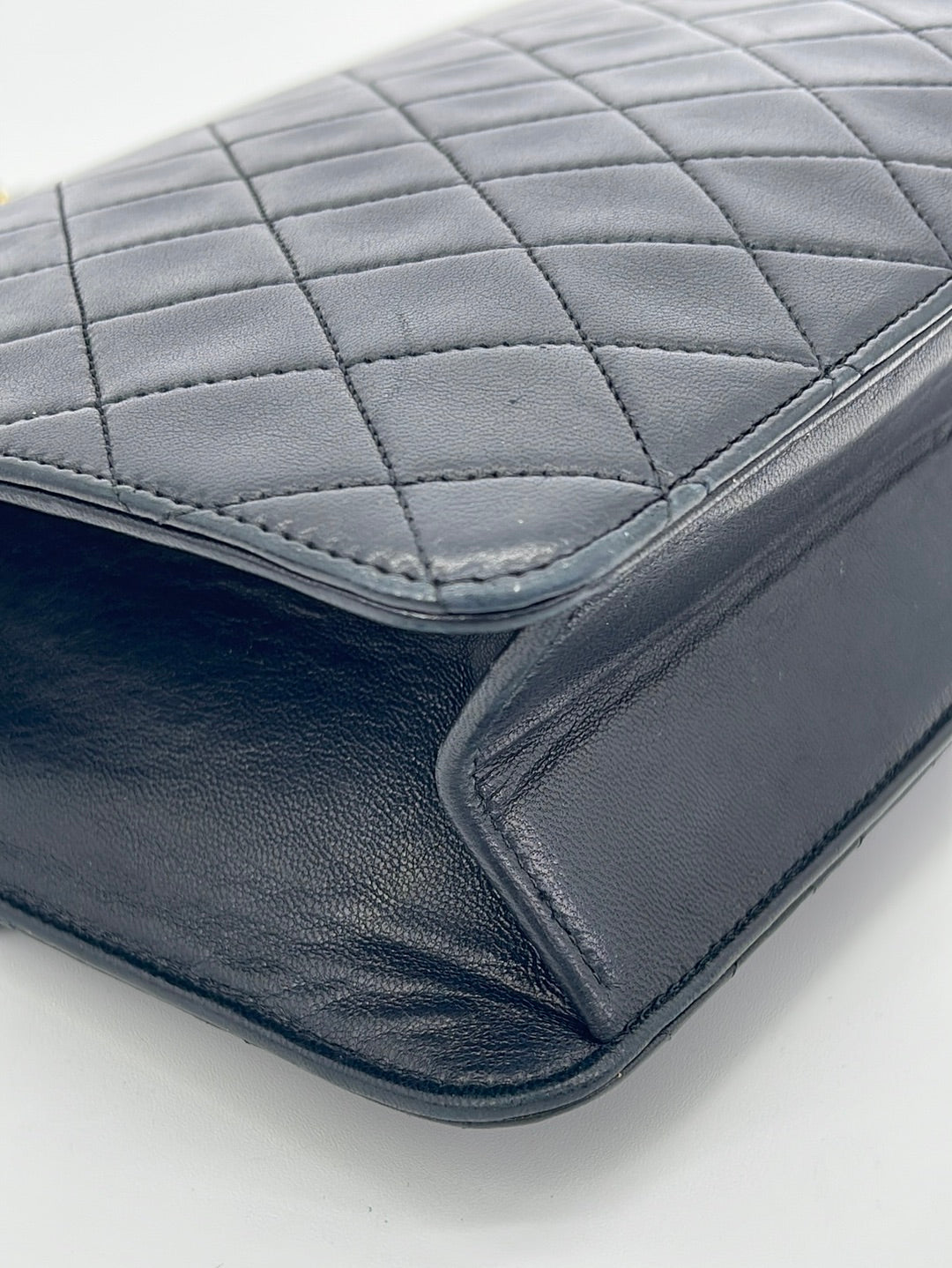 Vintage CHANEL Black Lambskin Classic Flap Bag 147902 040823 - $1100 OFF DEAL