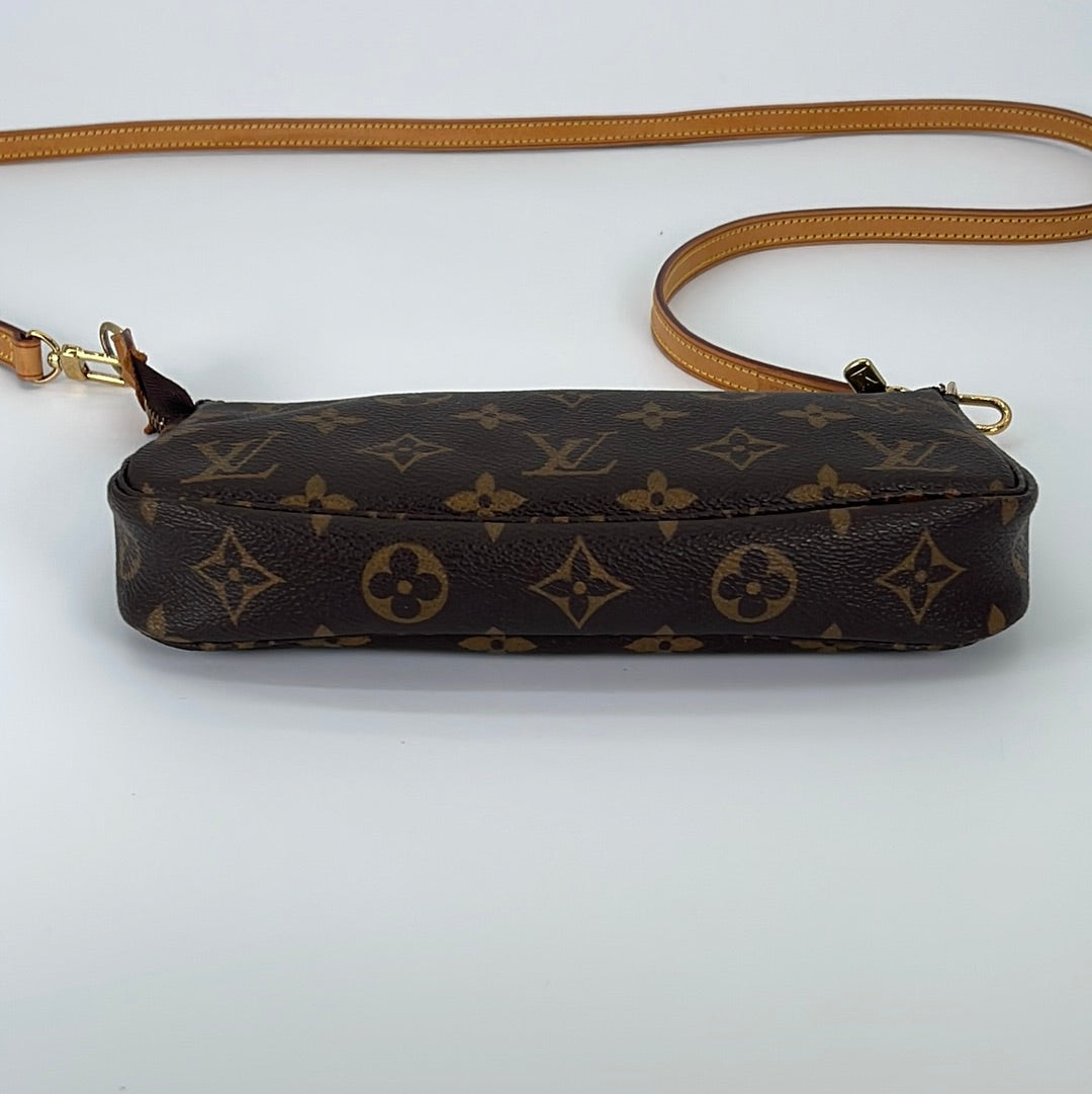 PRELOVED  Louis Vuitton Monogram Accessories Pochette Bag with Crossbody Strap SL1918  03010232