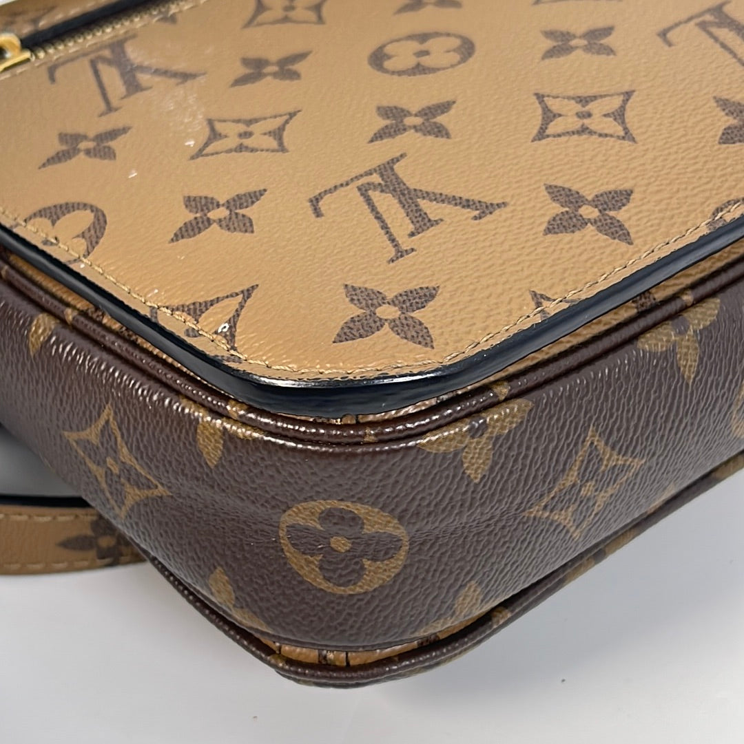 Preloved Louis Vuitton Pochette Metis Reverse Monogram Canvas Bag SD0211 021523