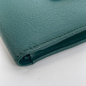 VIntage Gucci Green Leather Bifold Wallet 350010817 021523 *** Lightening Deal Apr 18 ***