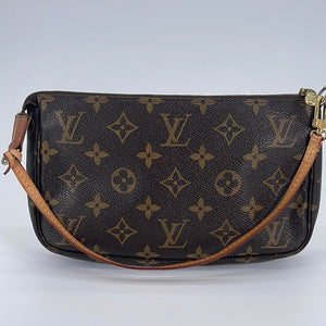 PRELOVED Louis Vuitton Monogram Accessories Pochette Bag VI0050 031023