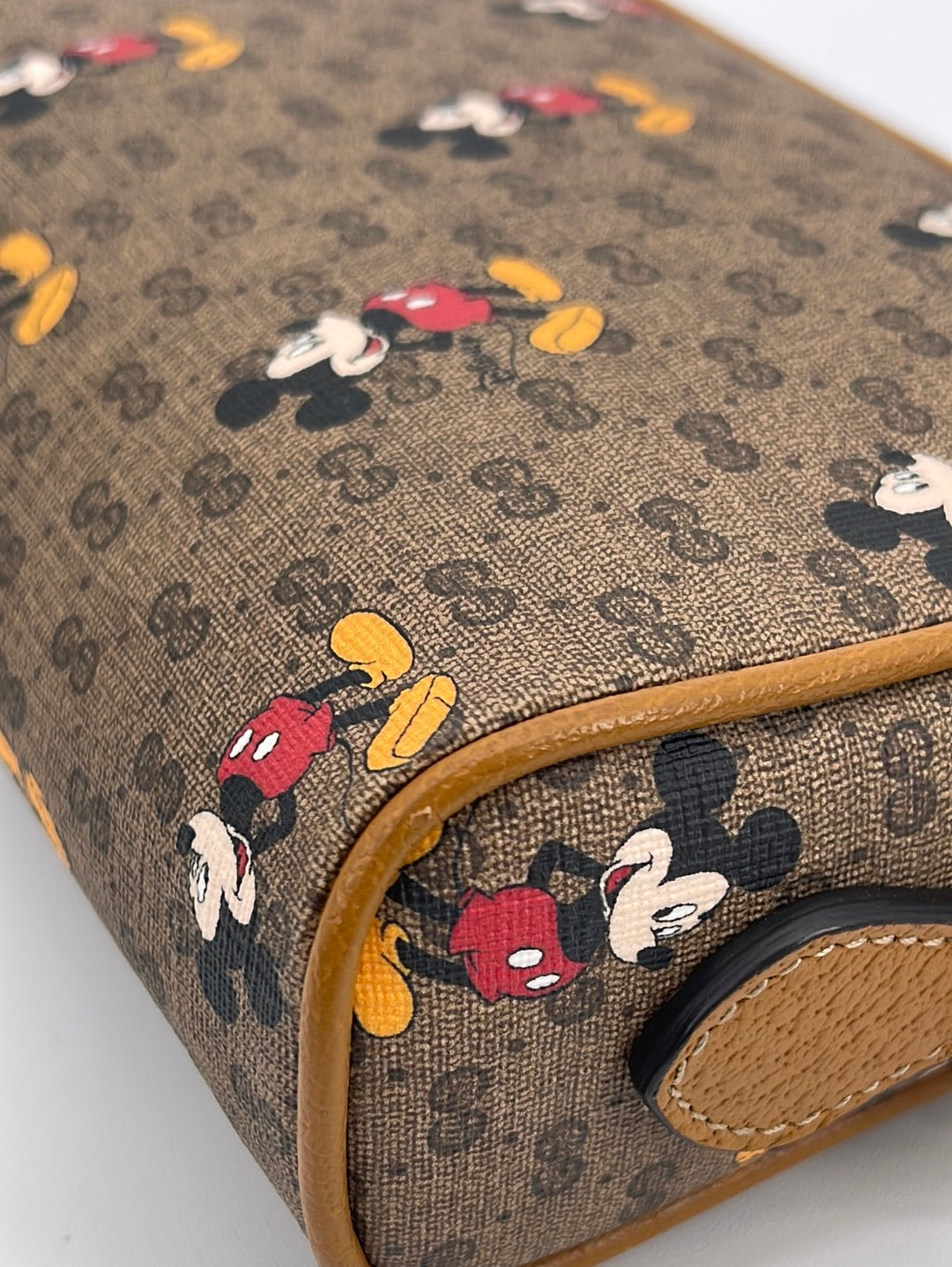 Gucci x Disney Micro GG Canvas Mickey Mouse Bucket Bag (SHF-23267
