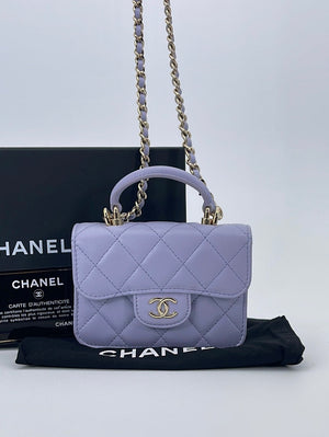  Chanel, Pre-Loved Blue Chevron Lambskin Classic Double