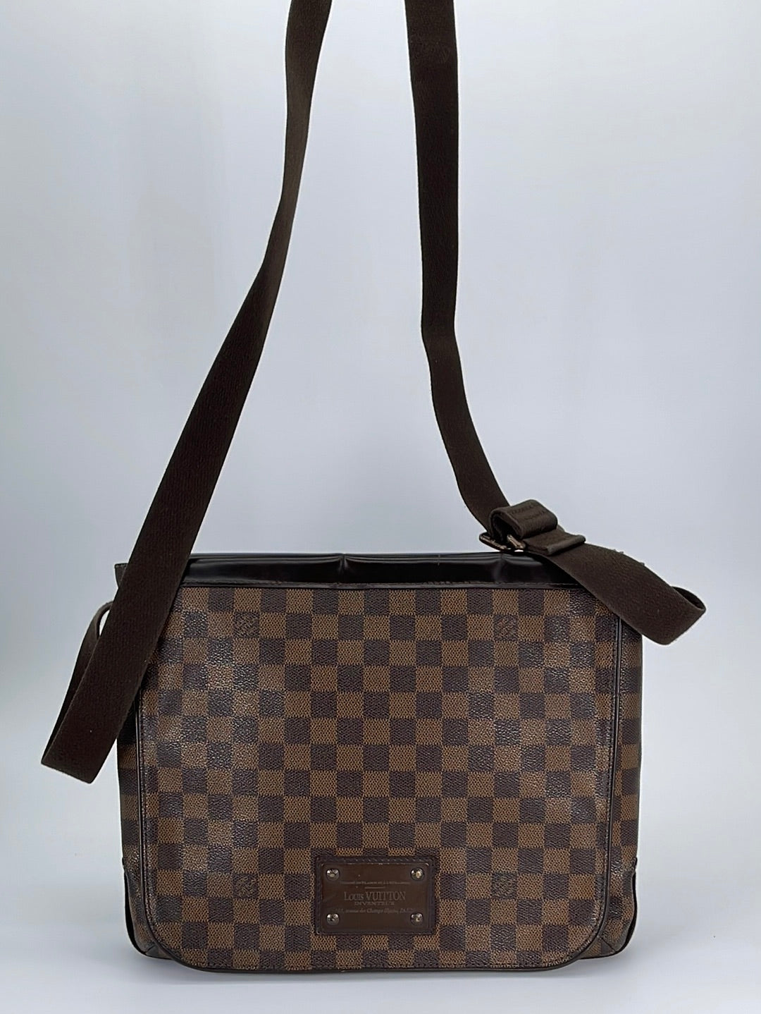 PRELOVED Louis Vuitton Damier Ebene Brooklyn GM Crossbody Bag