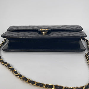 Vintage Chanel Quilted Matelasse 25 CC Logo Push Lock Lambskin Chain Shoulder Bag 021323