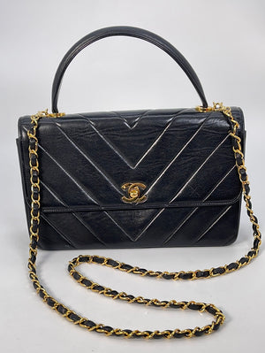 Medium Size Black Stitching & Chain Shoulder Bag