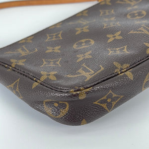 PRELOVED  Louis Vuitton Monogram Accessories Pochette Bag AR0061 031023
