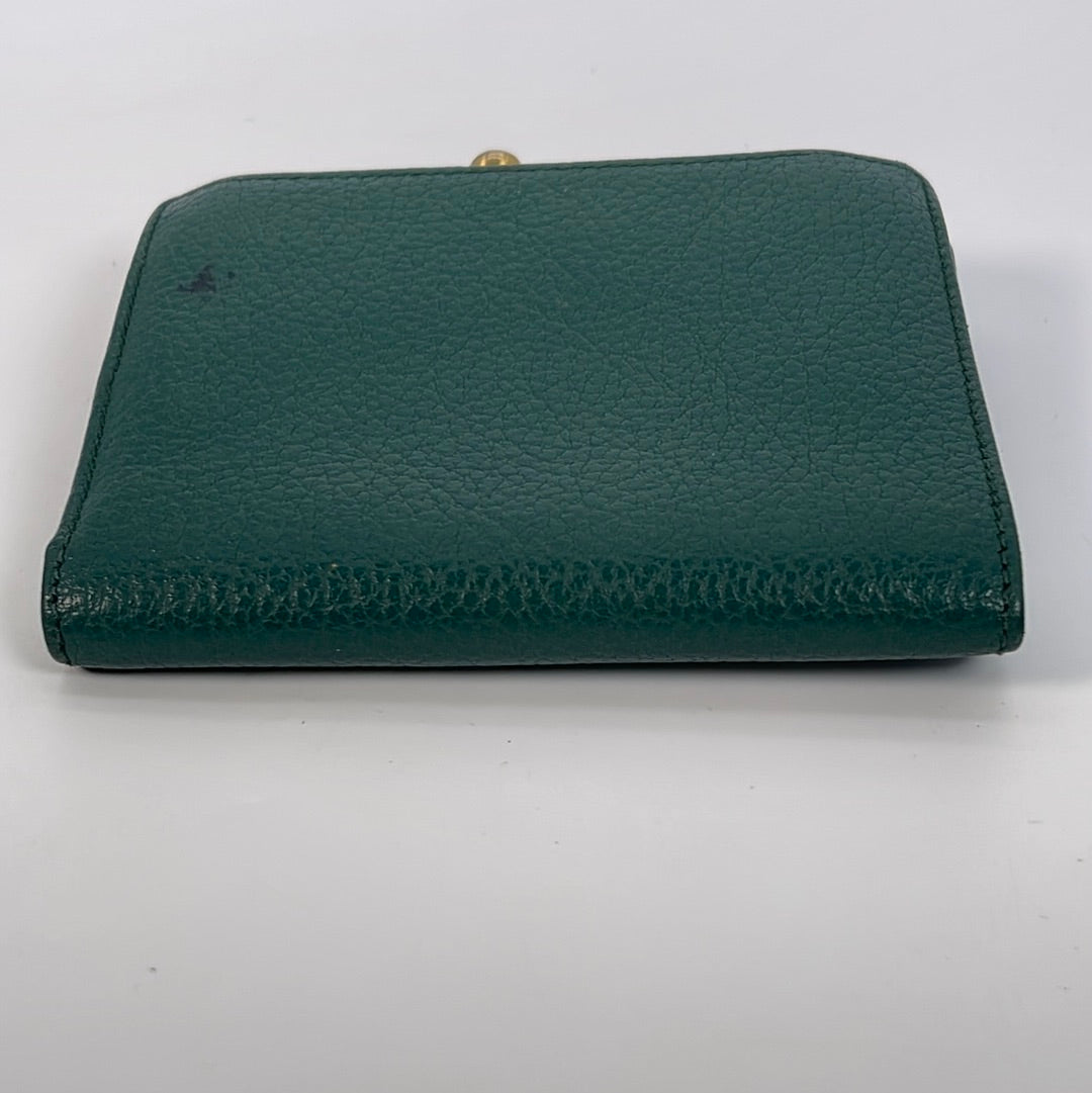 VIntage Gucci Green Leather Bifold Wallet 350010817 021523 *** Lightening Deal Apr 18 ***