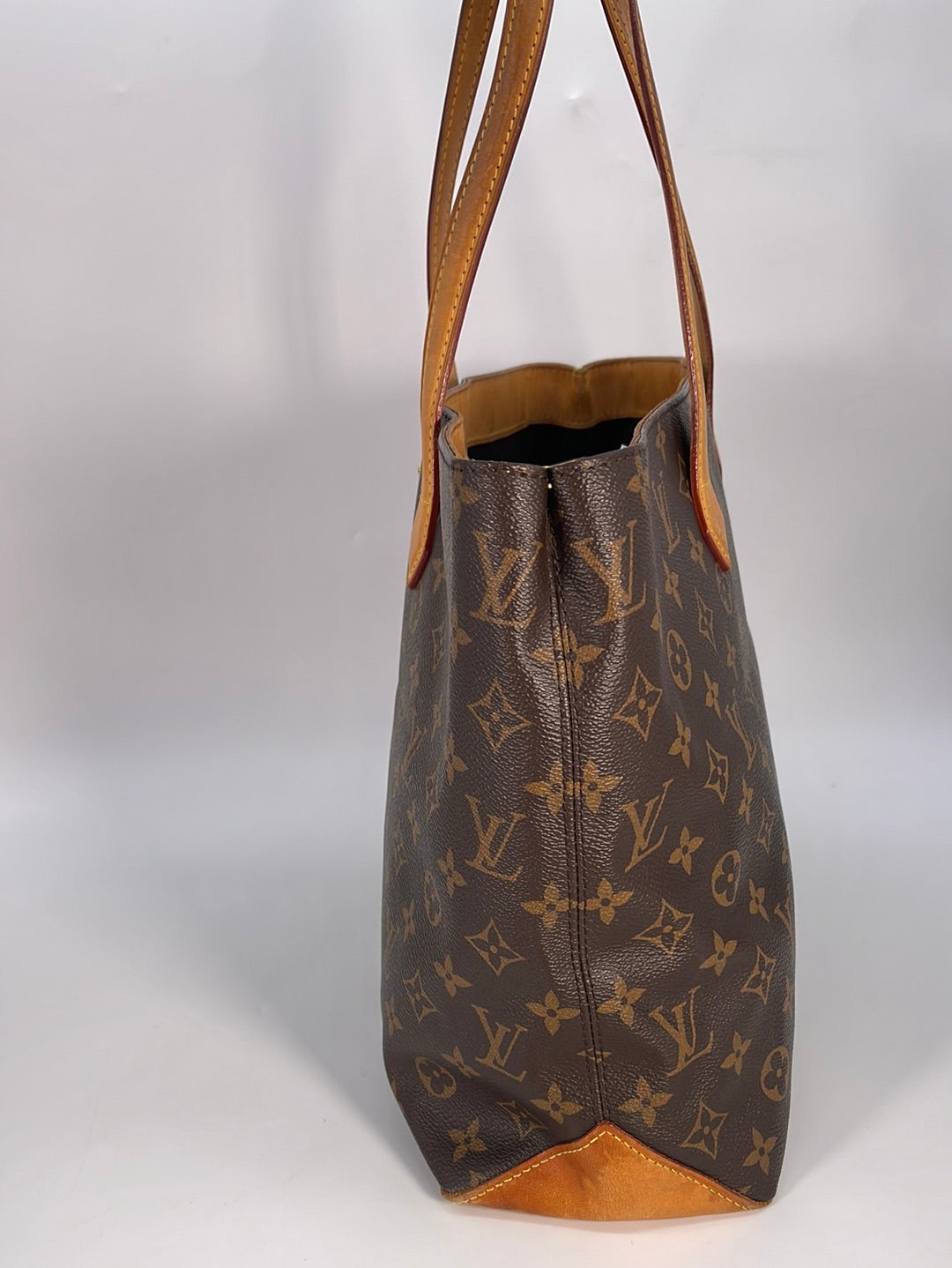 Vintage Louis Vuitton Monogram Wilshire MM ote Bag CA5100 020323 –  KimmieBBags LLC
