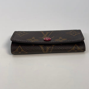 Preloved Louis Vuitton Monogram 4 Key Holder CT0186 012623