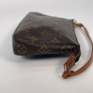 Pochette Accessoires Monogram Shoulder Bag