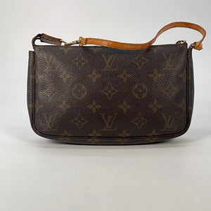 PRELOVED  Louis Vuitton Monogram Accessories Pochette Bag BJ1021 021023