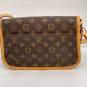 Louis Vuitton Sologne Brown Cloth ref.936364 - Joli Closet