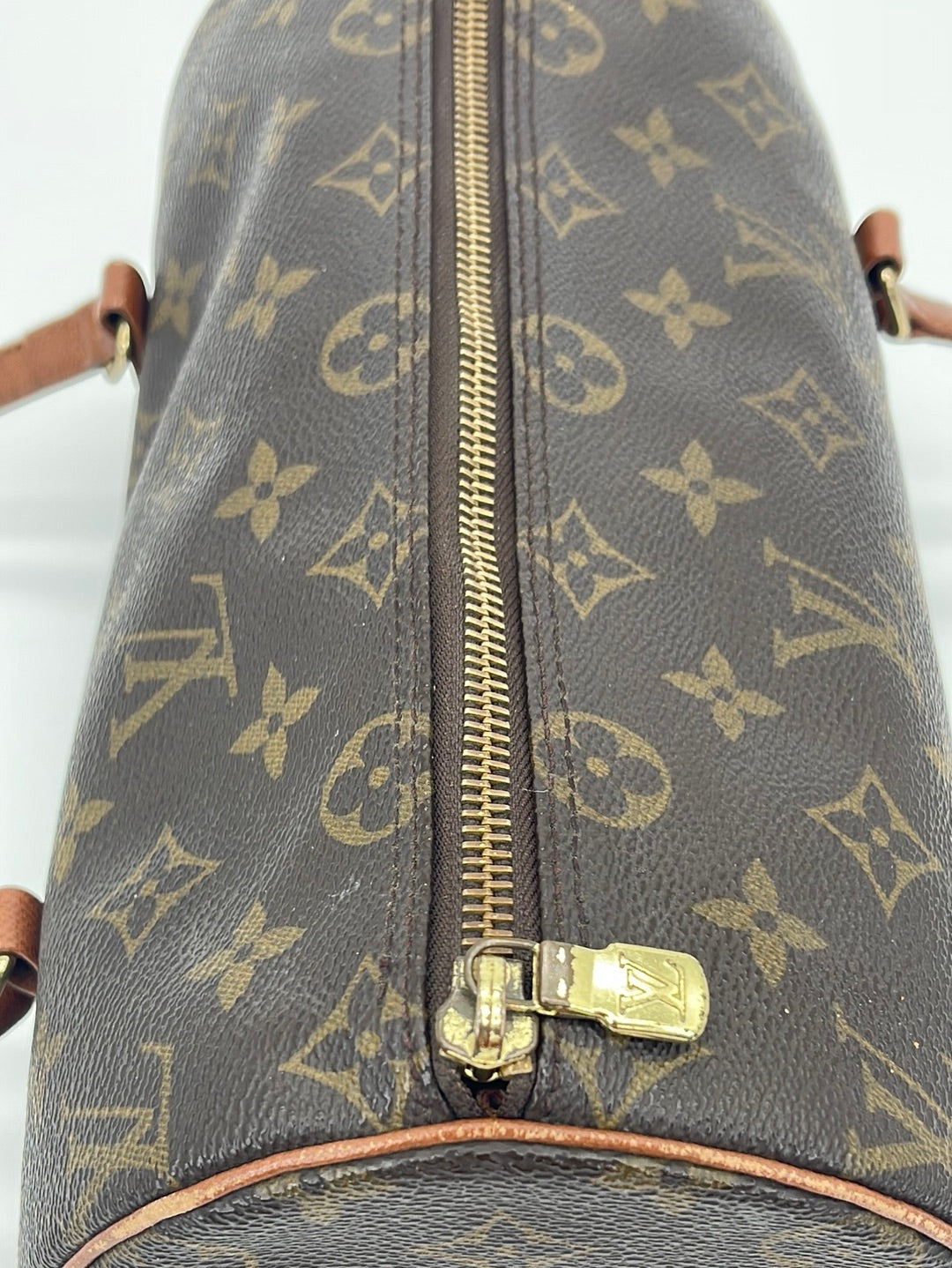 Vintage Louis Vuitton Monogram Papillon 26 Shoulder Bag NO0954