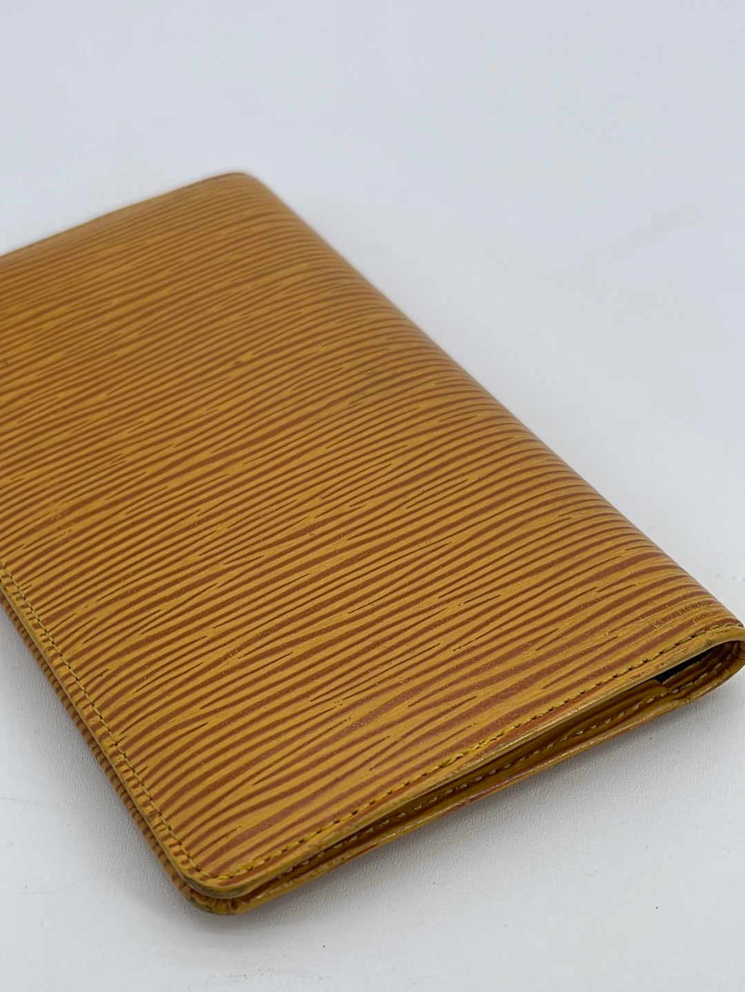 Louis Vuitton Piment Epi Leather Simple Card Holder - Yoogi's Closet