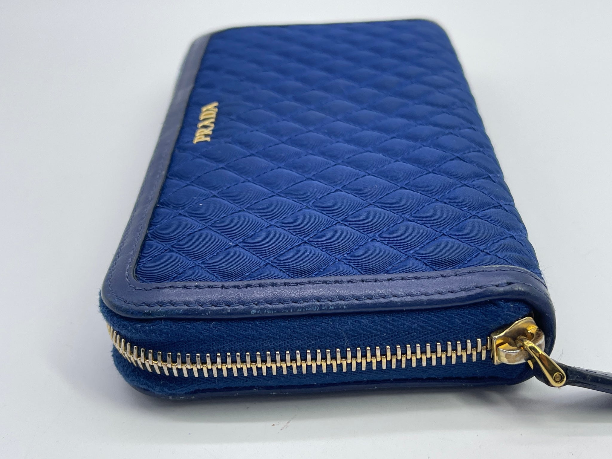 Preloved Prada Quilted Tessuto Blue Zipper Wallet 224 091722