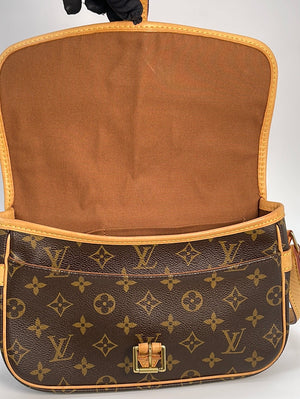 Vintage Louis Vuitton Crossbody Styles