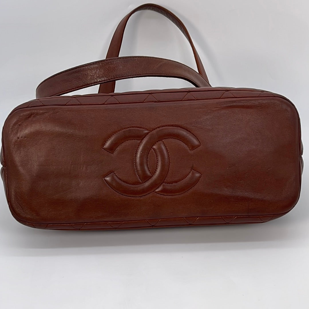 Chanel Surpique Leather Handbag Black Pony-style calfskin ref.984487 - Joli  Closet